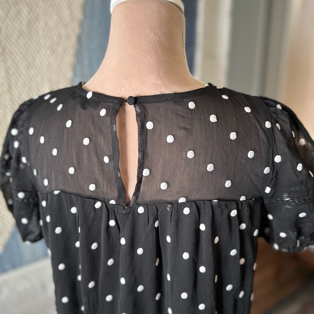 Blu Pepper Black and White Textured Puff Sleeve Polkadot Babydoll Dress - Picture 8 of 9